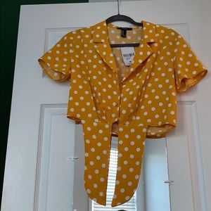 NWT Fun Yellow polka-dot crop top with waist tie
